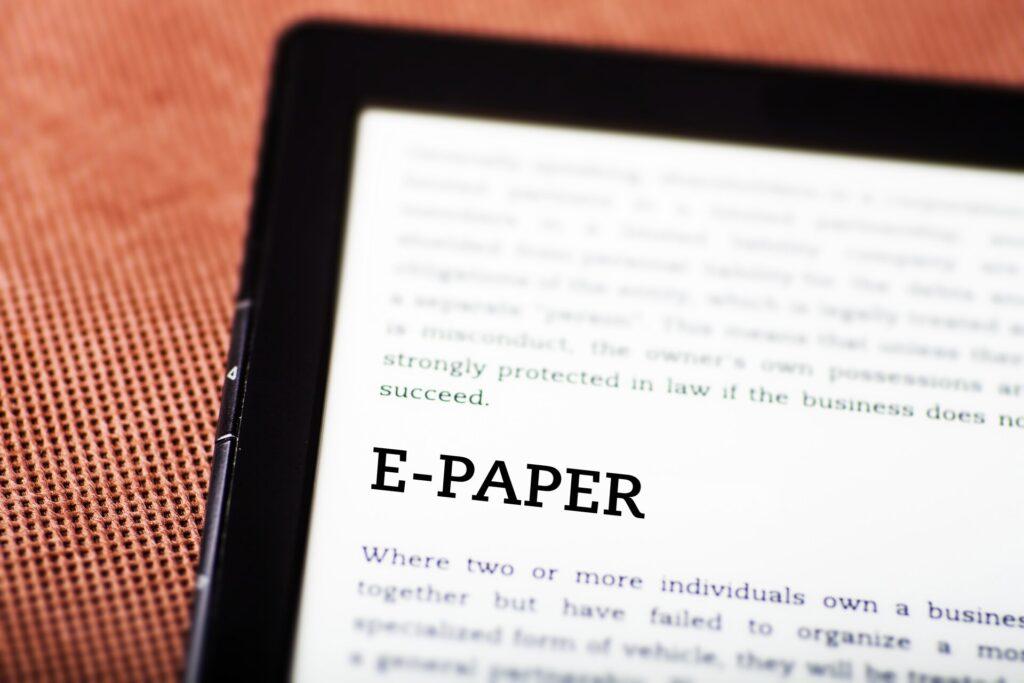 E-Paper zu ebook, Tablet-Konzept