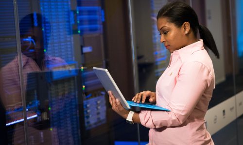 Effektive Serverüberwachung: Maximale Leistung und Sicherheit für Ihr Unternehmen