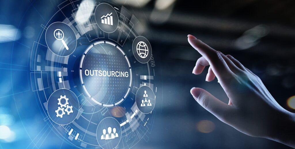 Touchscreen mit Outsourcing-Symbolik | Reinraumreinigung